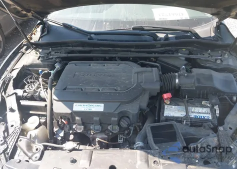 2016 Honda Accord Touring from USA, damaged, VIN 1HGCR3F9XGA031692